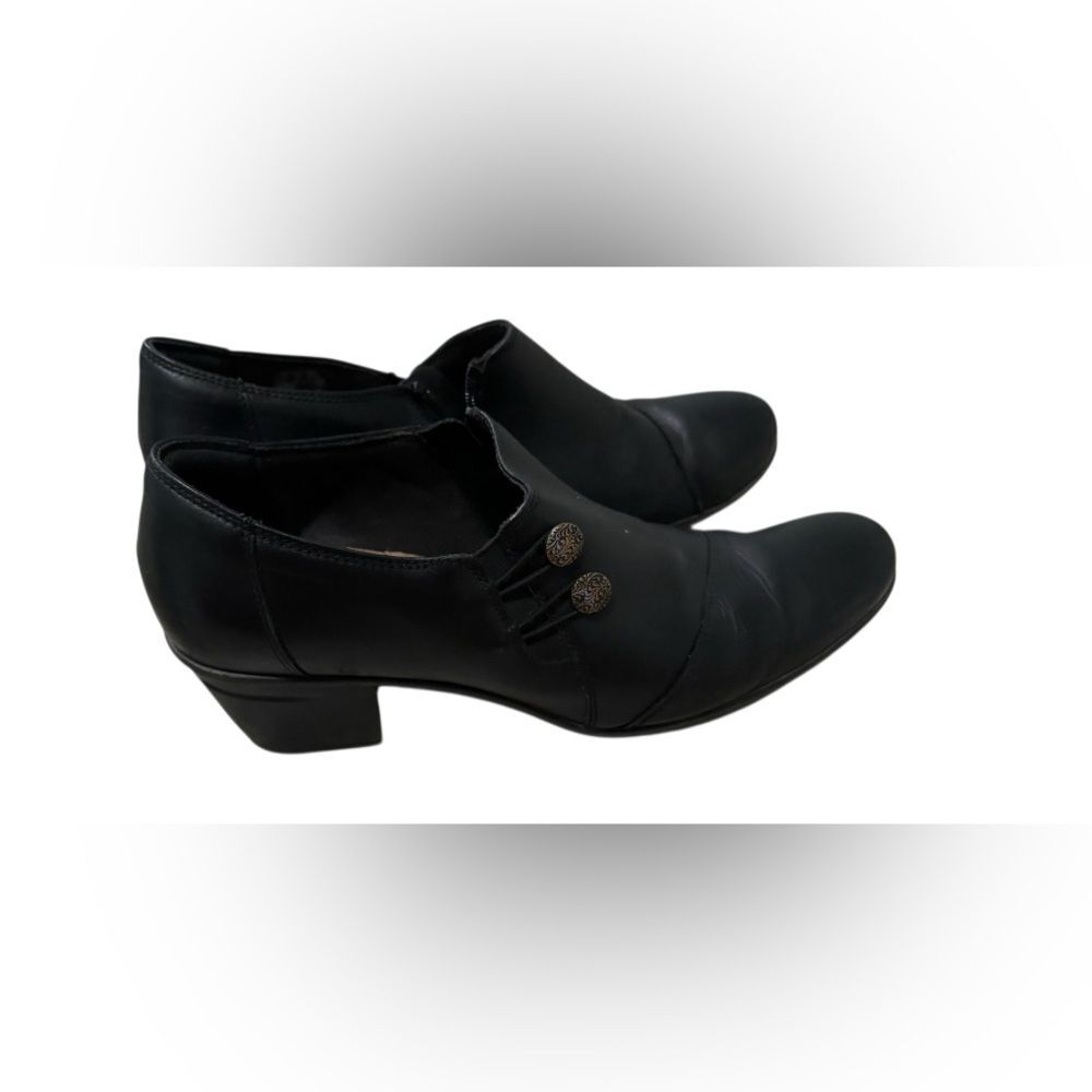 Clarks Women's Emslie Warren Boot Size 11